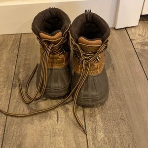 Nautica kid boots size 6